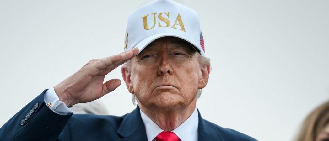 Trump diz que “fake news” devem ser “detidas” após restrições a veículos na Casa Branca