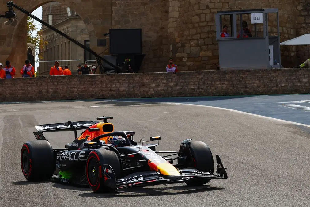 Por que o GP do Azerbaijão de Fórmula 1 não será disputado no domingo?