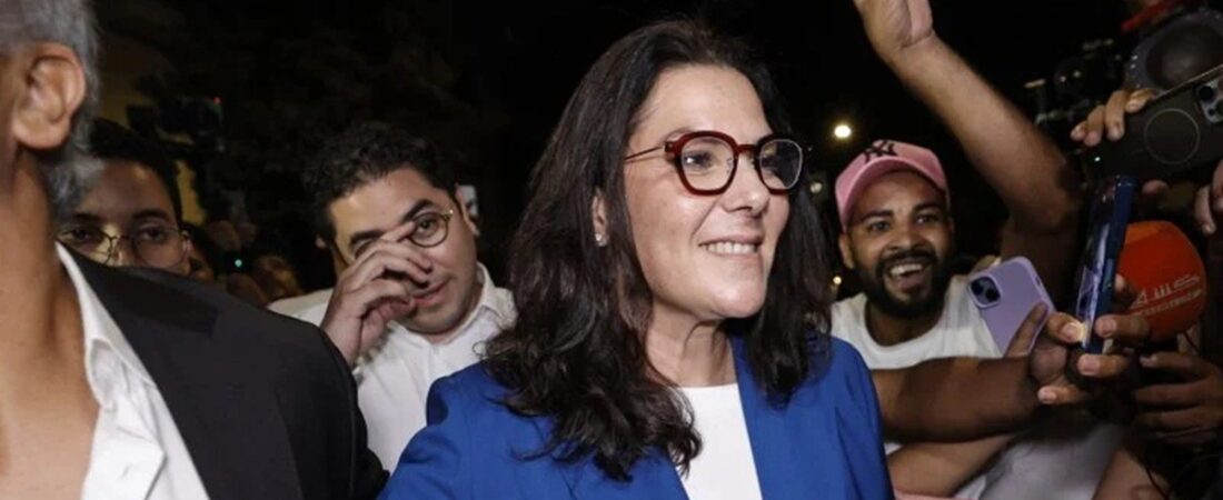 Rei do Marrocos nomeia primeira mulher para chefiar o governo