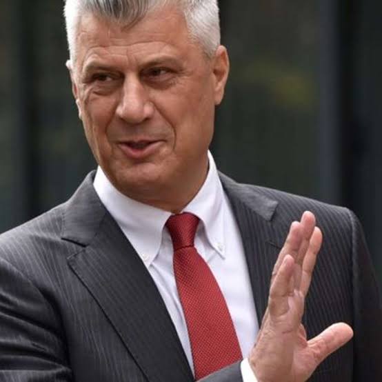 Ex-presidente de Kosovo é condenado a 25 anos de prisão por crimes de guerra