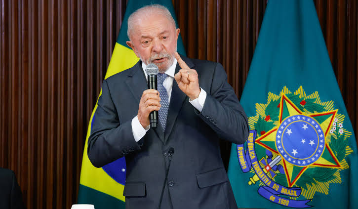 PT lança material direcionado ao público evangélico durante campanha presidencial de 2026