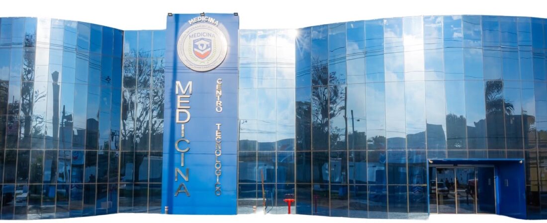 Medicina no Paraguai: não perca a data. Não perca o sonho. Interamericana está com matrículas abertas